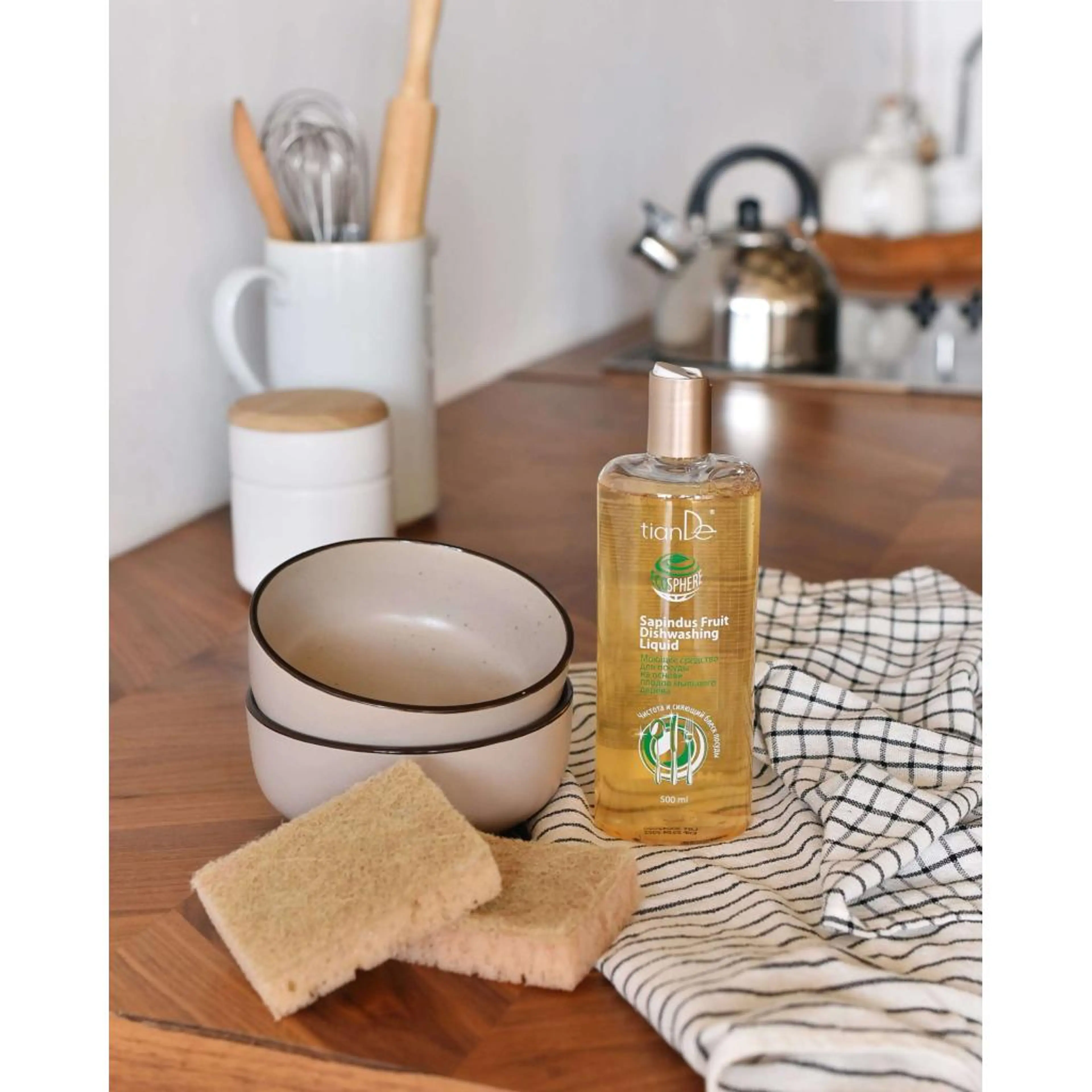 Измиващо средство за съдове със сапунен орех