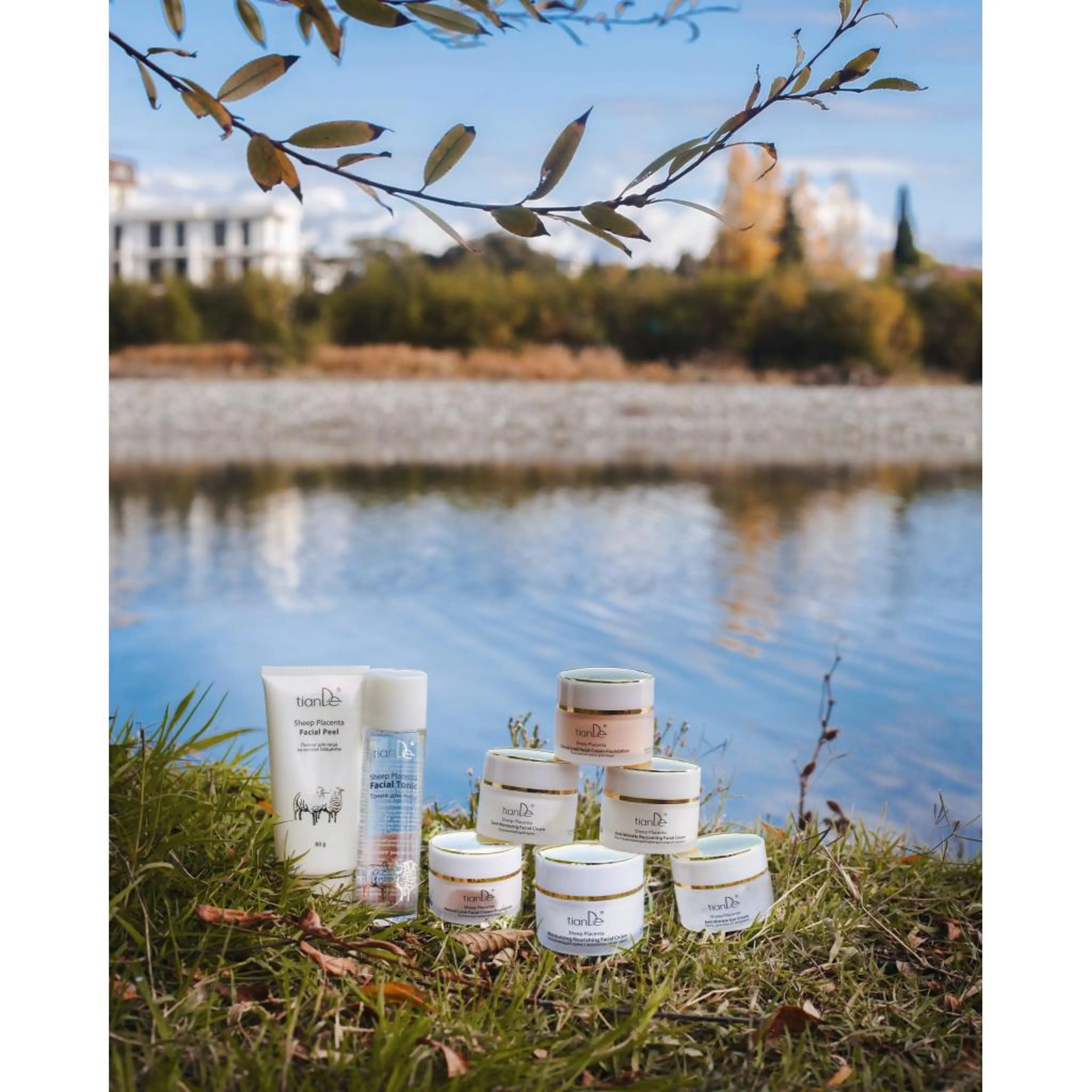 Възстановяващ крем за лице против бръчки Sheep Placenta, 50 гр